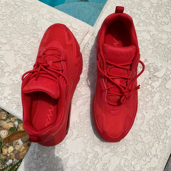 Air max 200 • BRAND NEW • NEVER WORN • - Picture 9 of 12